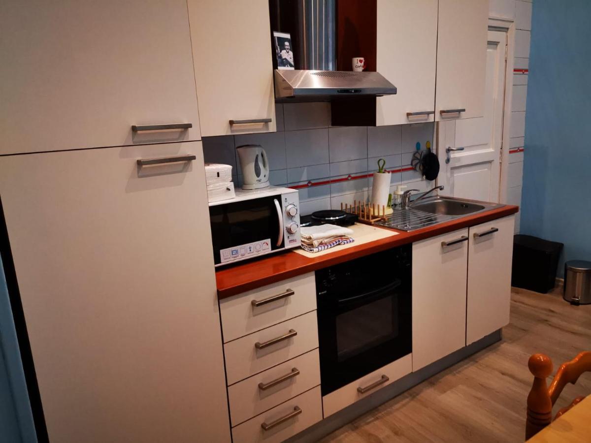 Casa Cupiello Via Chiaia - Casa Vacanze Ad Uso Esclusivo Наполи Екстериор снимка